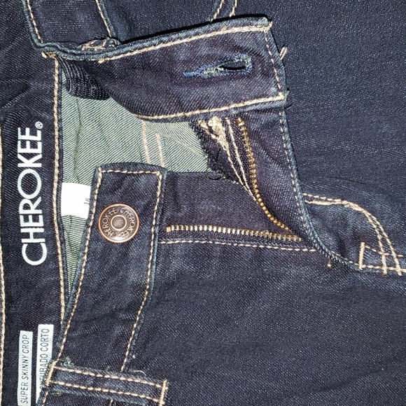 Cherokee Super Skinny Crop 16 NWT - Picture 5 of 6